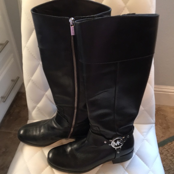 Michael Kors Tall Black Boot - Picture 1 of 7